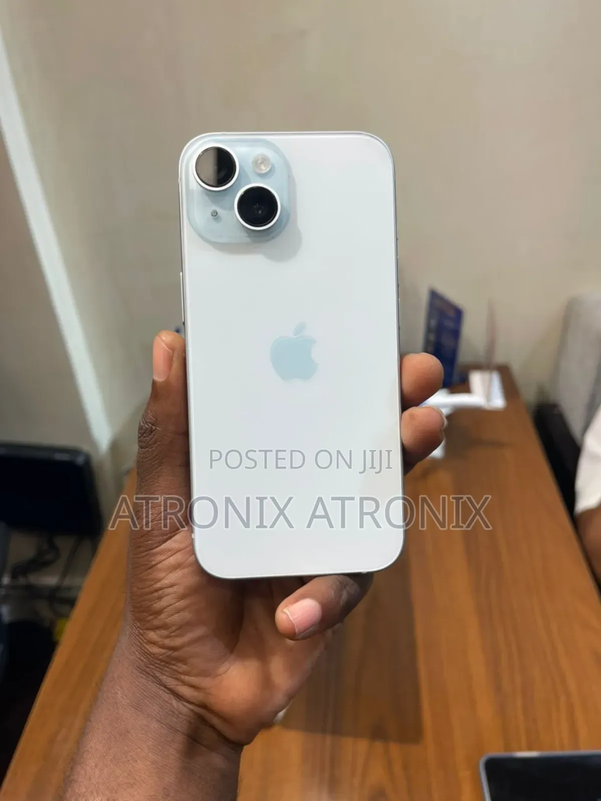 New Apple iPhone 15 256 GB