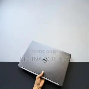 Laptop Dell Precision 15 7520 16GB Intel Xeon SSHD+SSD 512GB