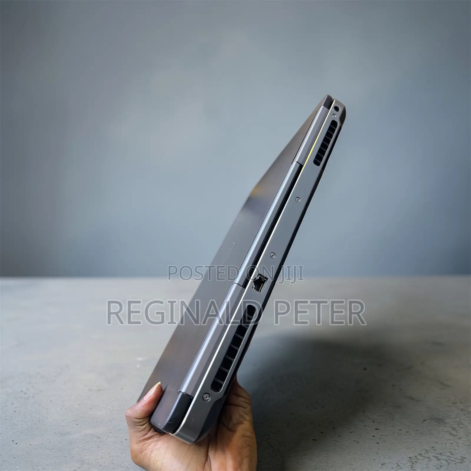 Laptop Dell Precision 15 7520 16GB Intel Xeon SSHD+SSD 512GB
