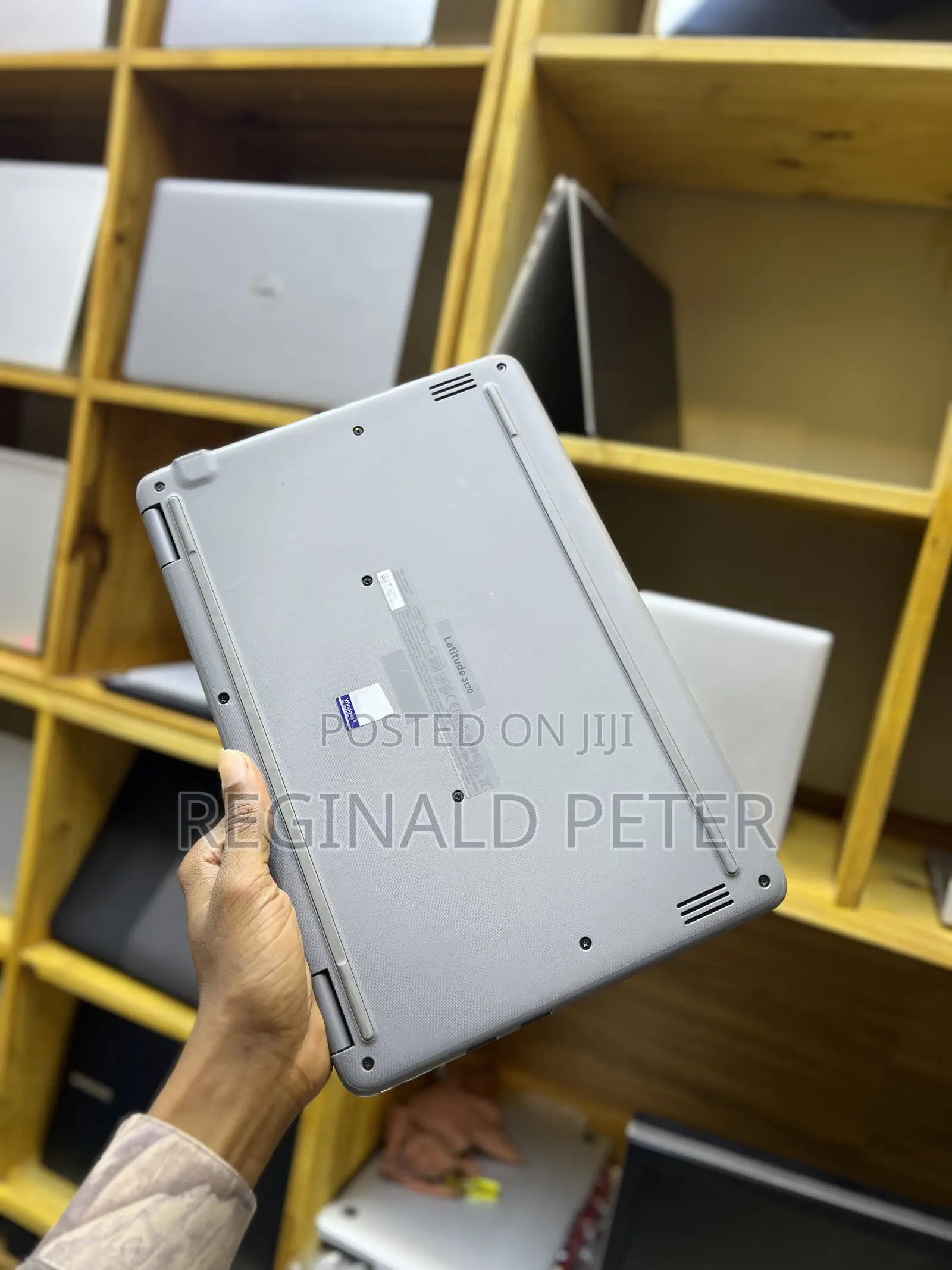 Laptop Dell Latitude 3120 8GB Intel SSD 128GB
