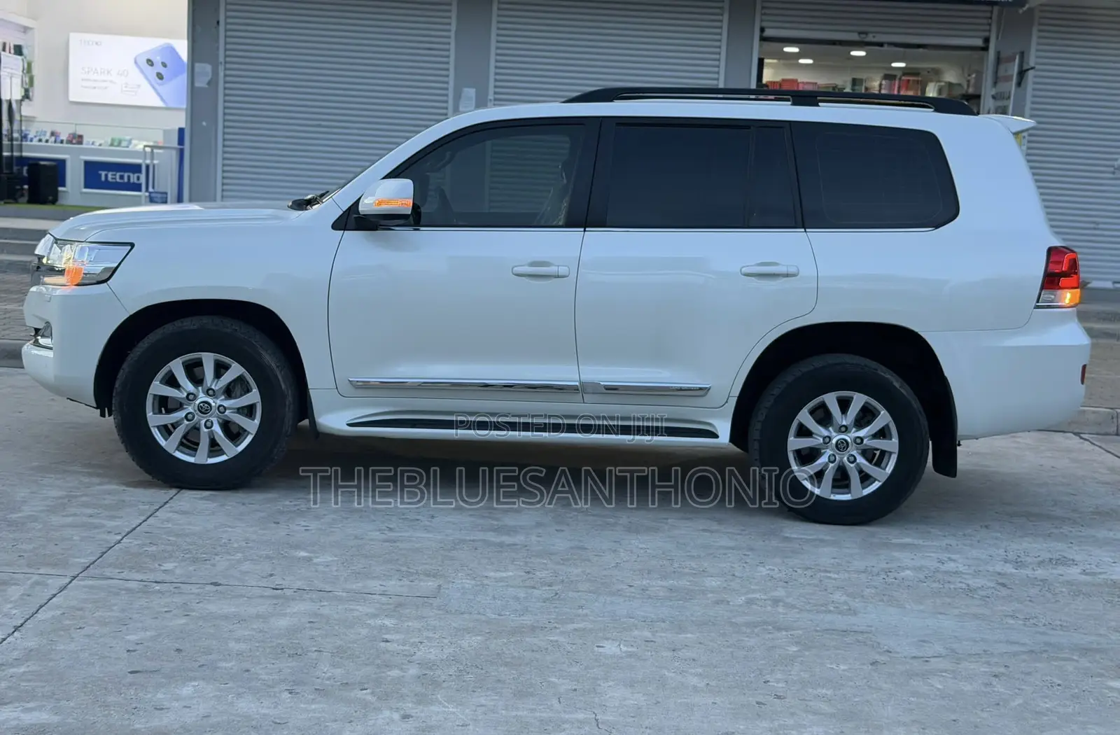 Toyota Land Cruiser 2020 White