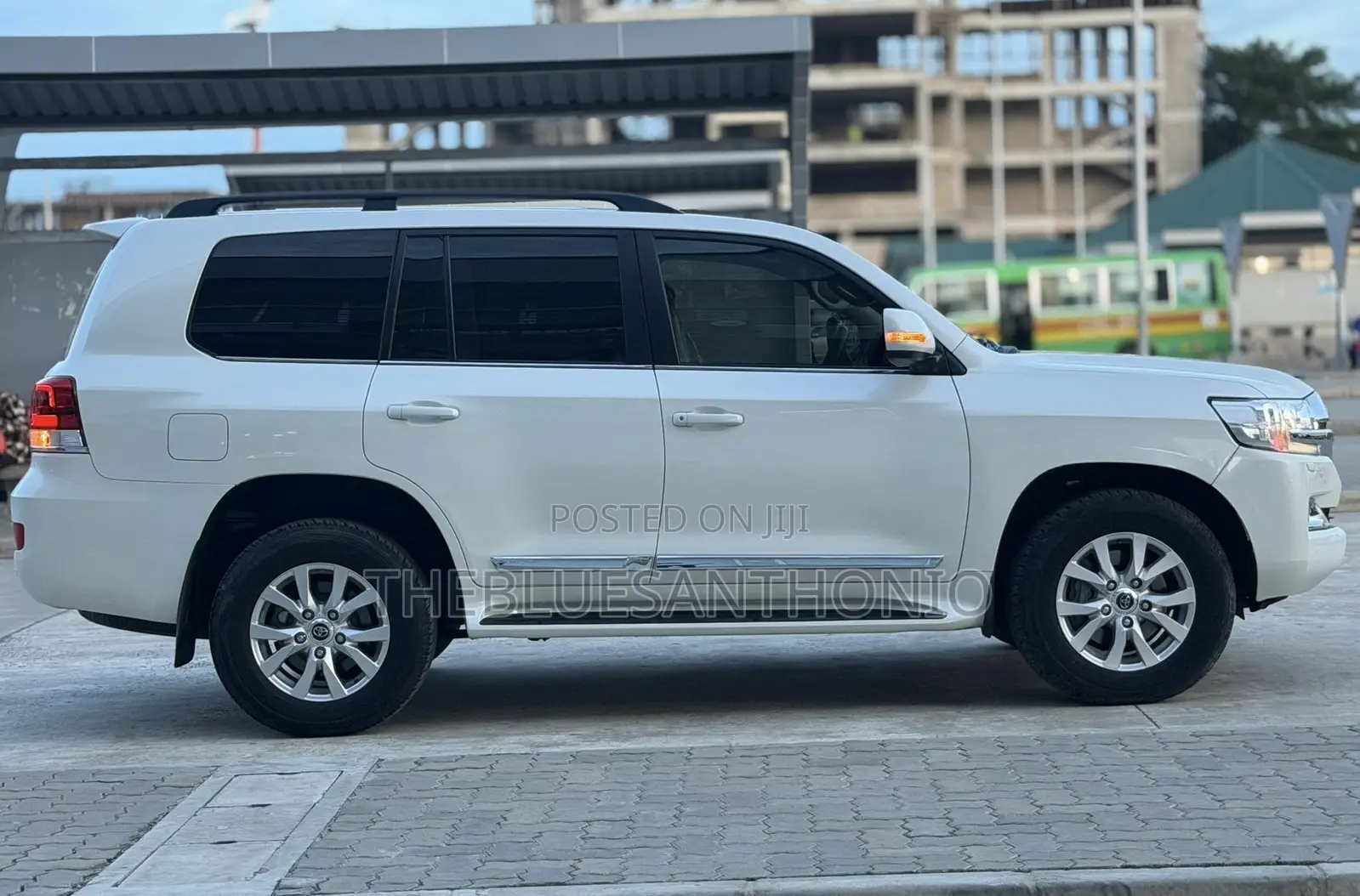 Toyota Land Cruiser 2020 White