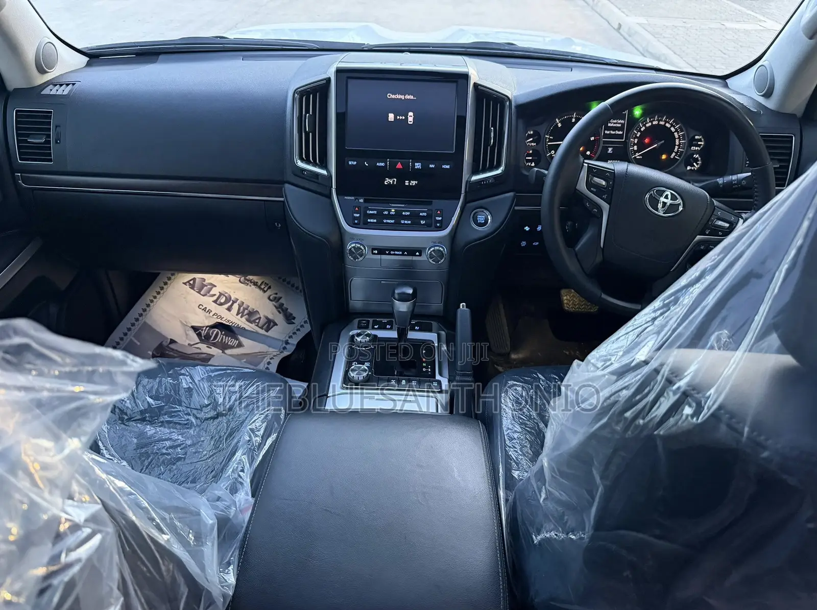 Toyota Land Cruiser 2020 White