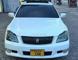 Toyota Crown 2007 White