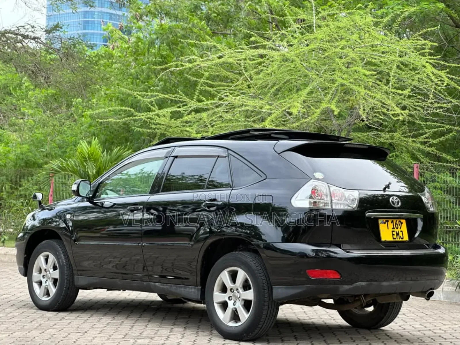 Toyota Harrier 2005 Black