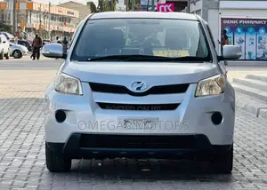 Toyota IST 2009 Silver