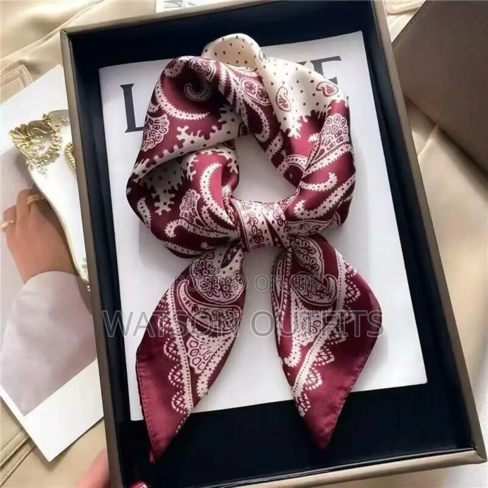 Brand New Ascot Neck Scarf Best Quality