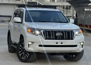 Toyota Land Cruiser Prado 2023 White