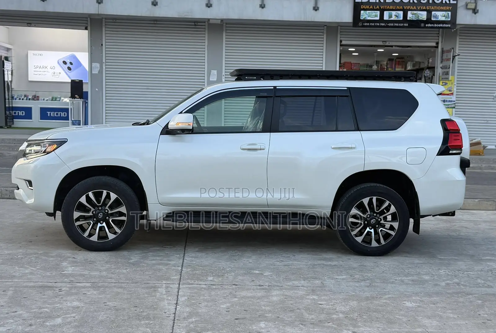 Toyota Land Cruiser Prado 2023 White