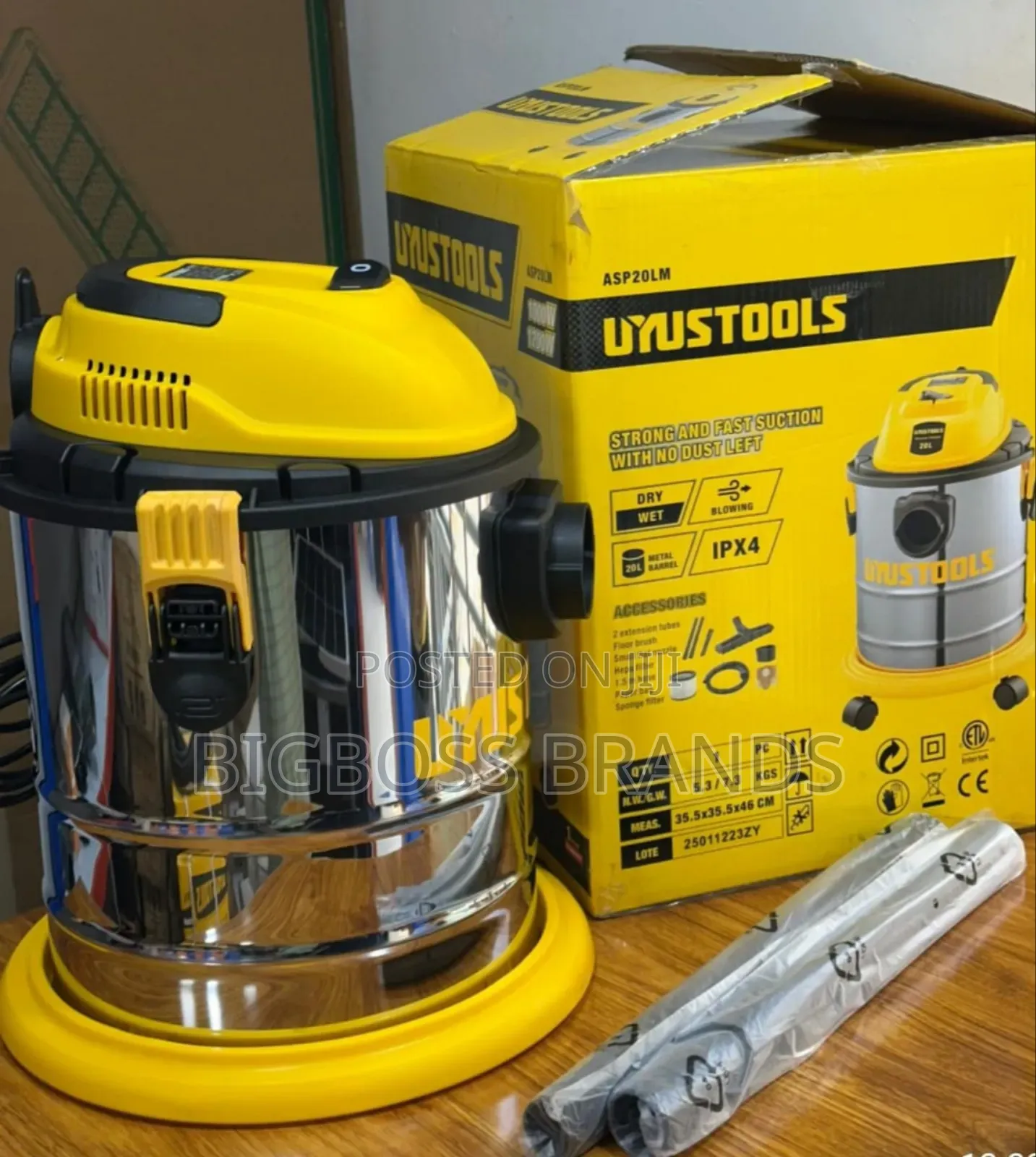 Uyustools Vacuum Cleaner -20 Liters [Asp20lm]