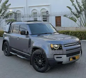Land Rover Defender X-Dynamic HSE 2021 Gray