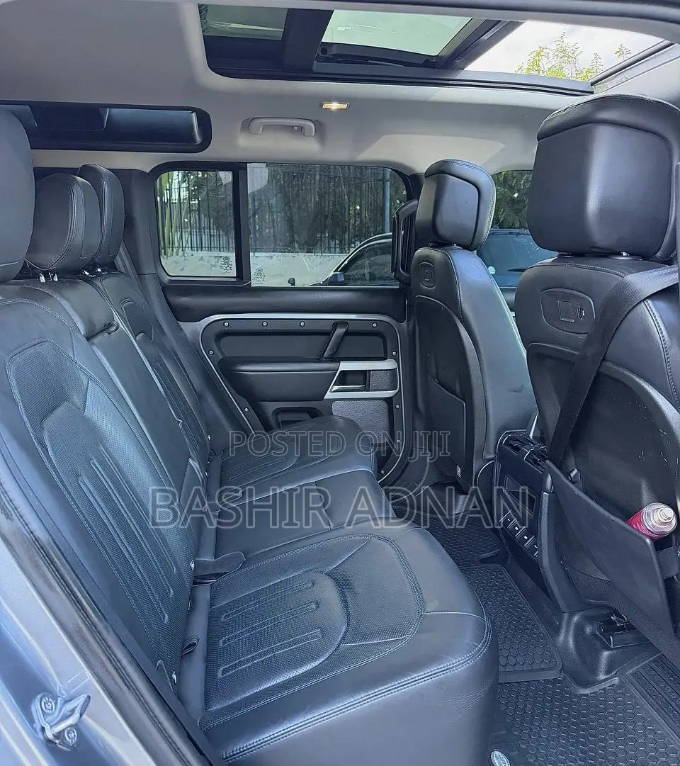 Land Rover Defender X-Dynamic HSE 2021 Gray