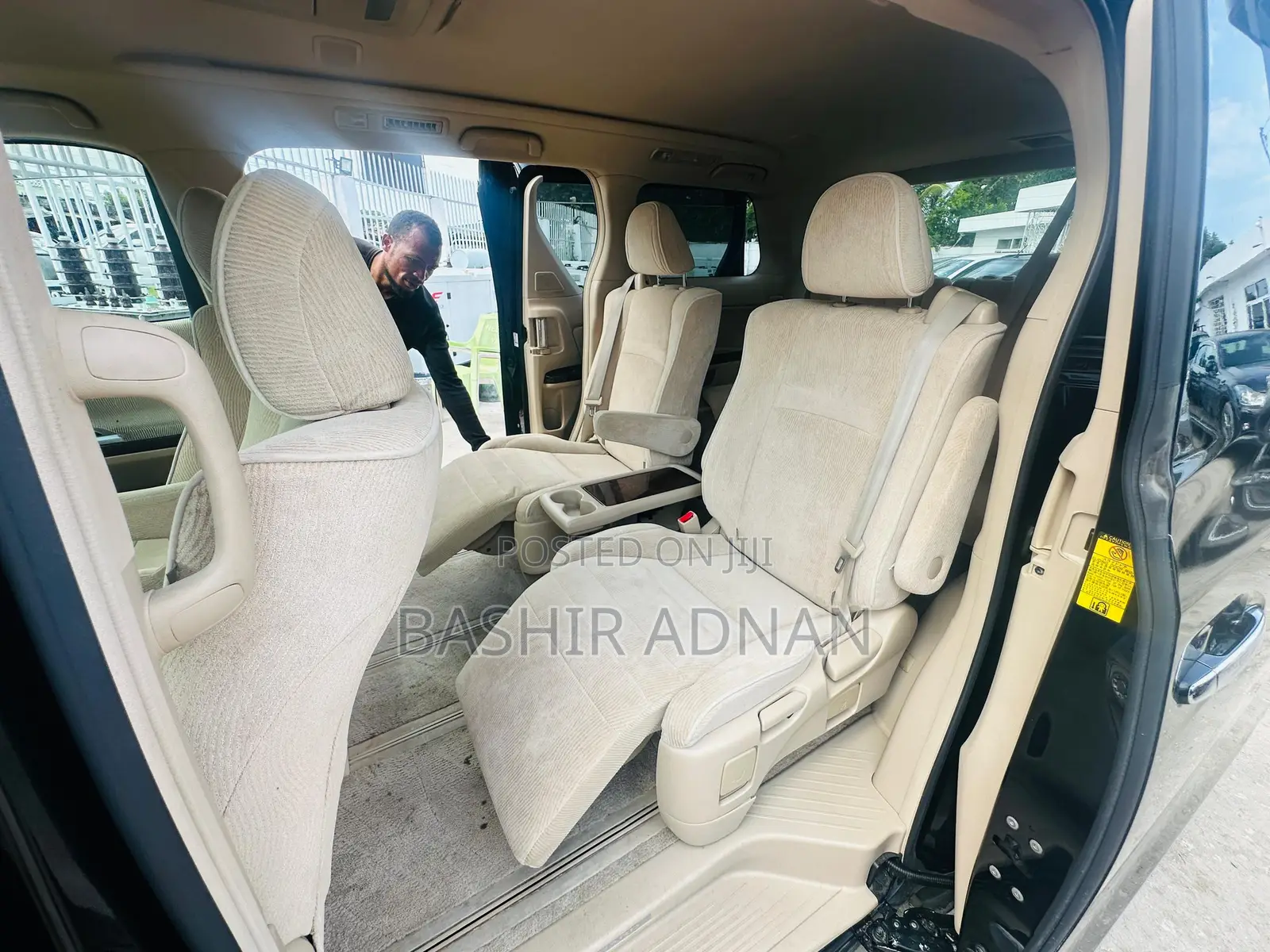 Toyota Alphard 2012 Black