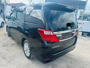 Toyota Alphard 2012 Black