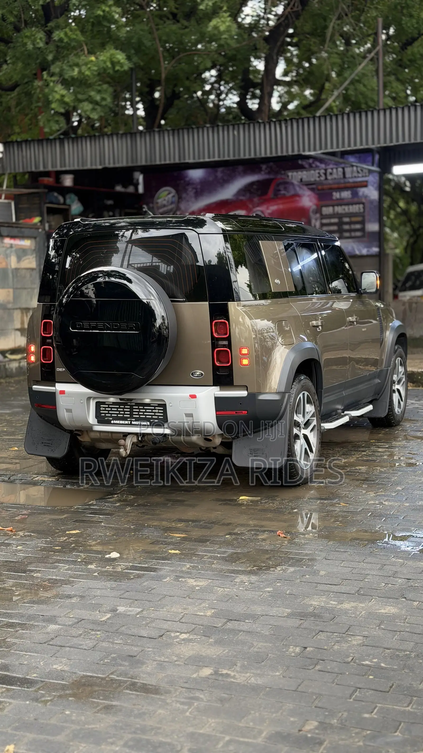 Land Rover Defender 2021 Brown