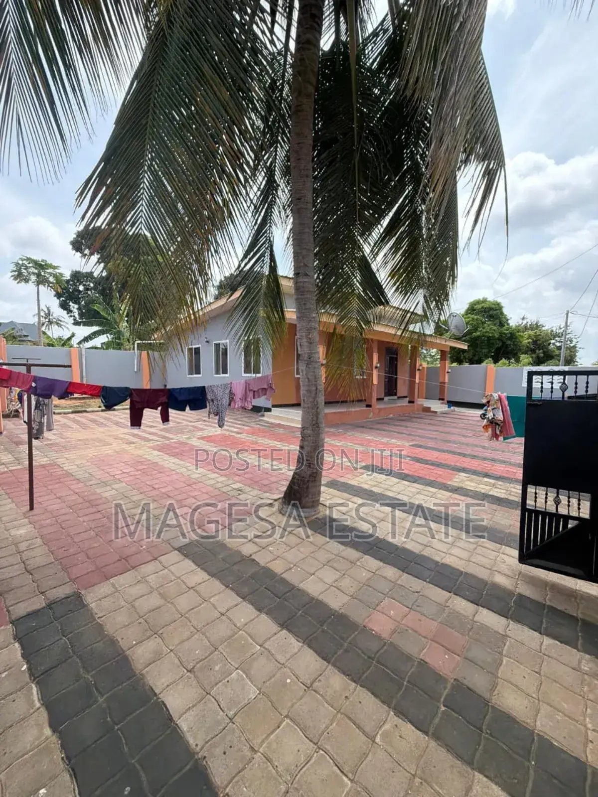 Furnished 3bdrm House in Bunju for sale