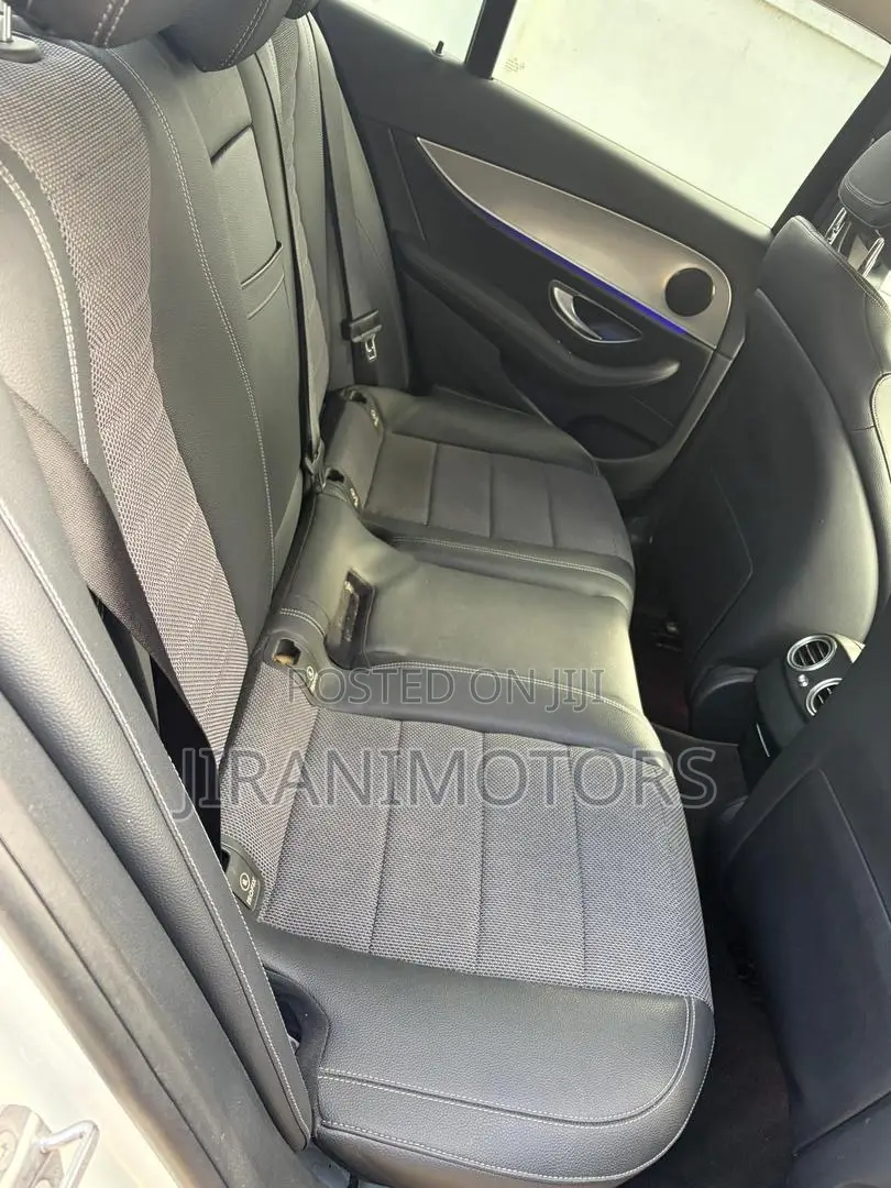 Mercedes-Benz E200 2019 White