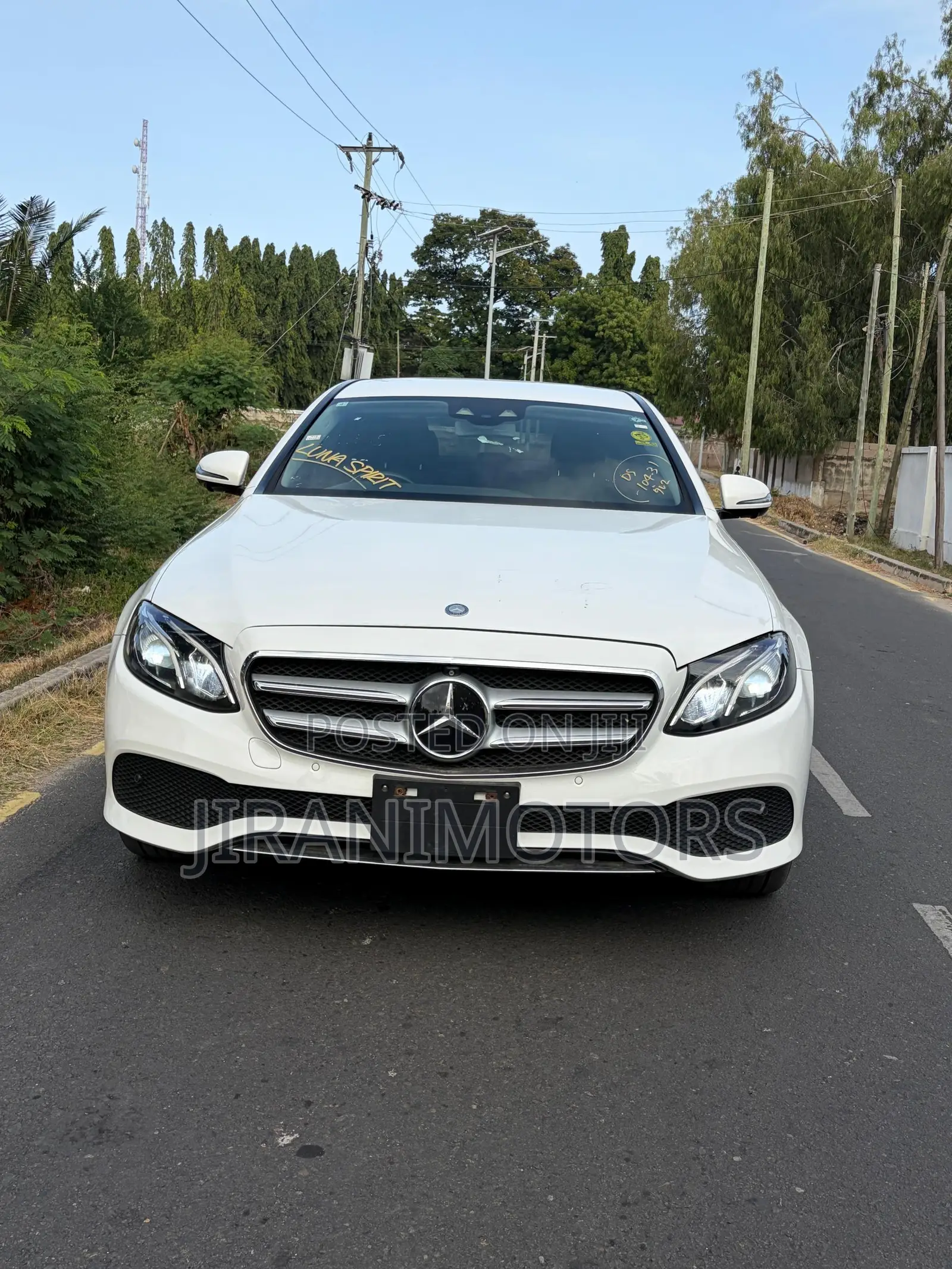 Mercedes-Benz E200 2019 White