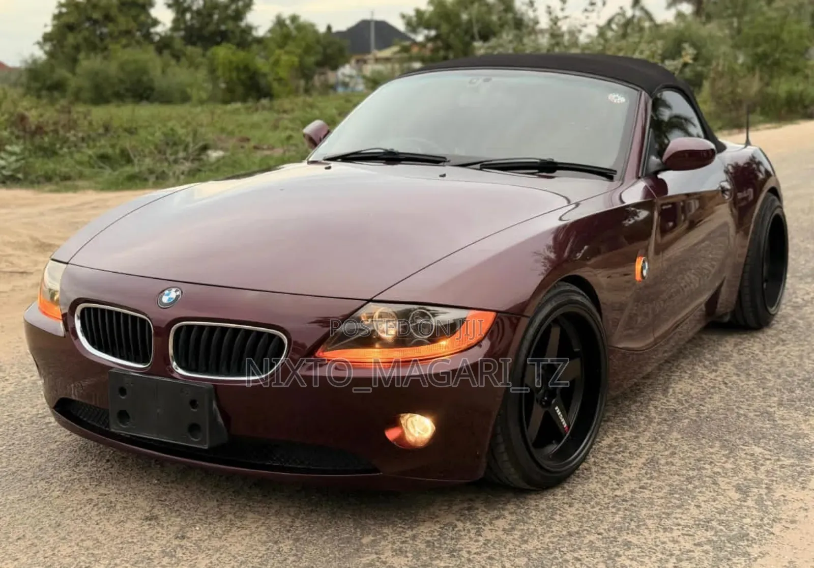 BMW Z4 2004 Brown