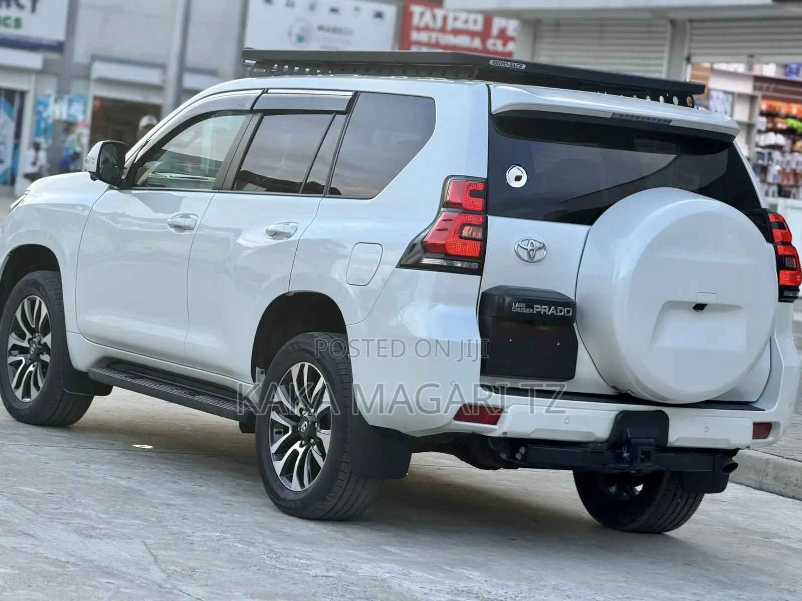 Toyota Land Cruiser Prado 2023 Pearl