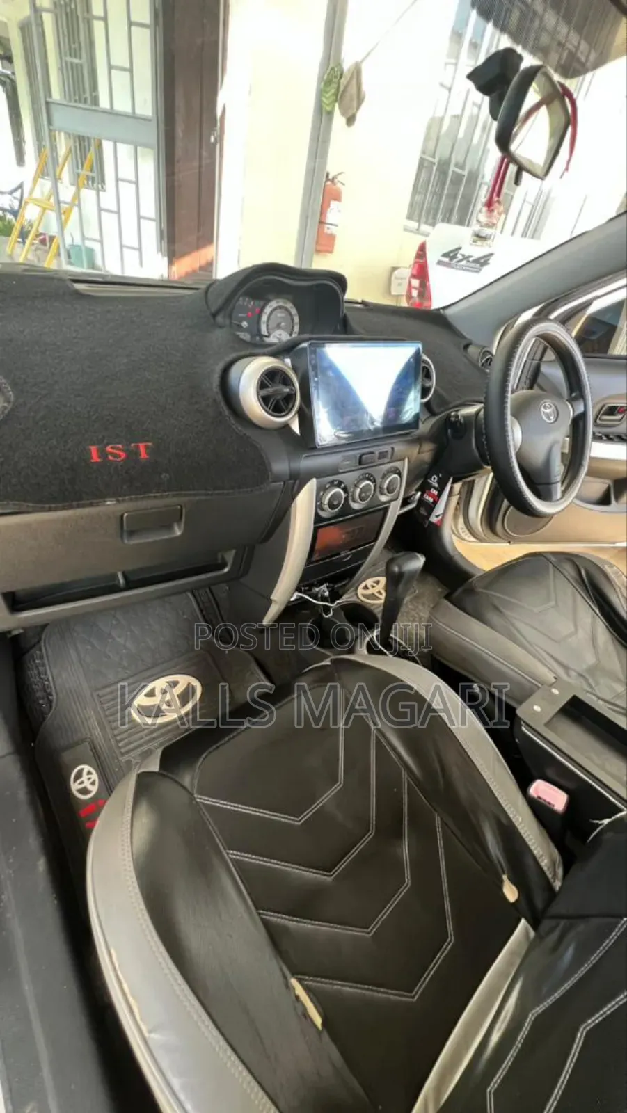 Toyota IST 2006 Silver