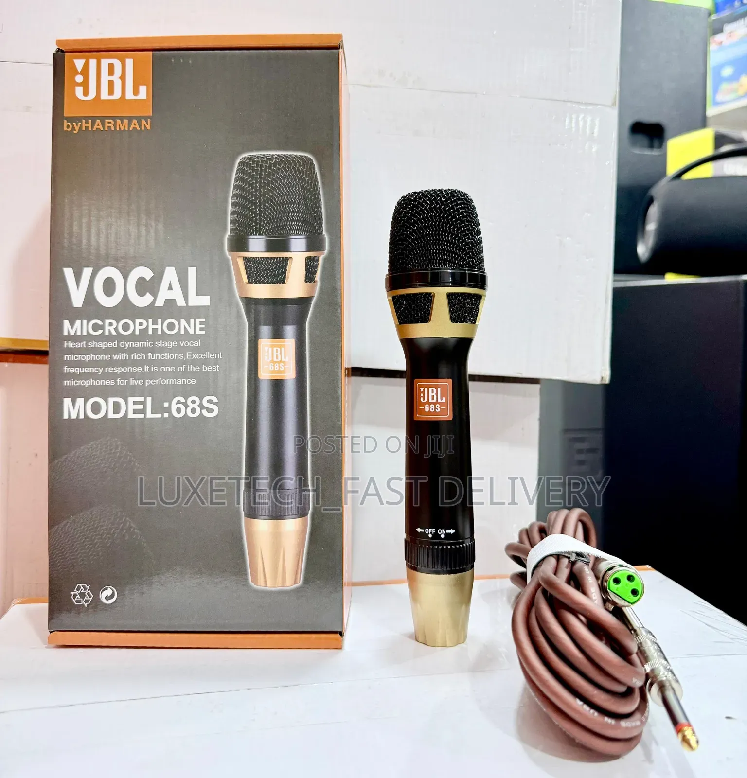 JBL 68s Vocal Dynamic Wired Microphone