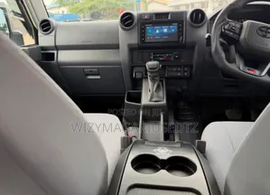 Toyota Land Cruiser 76 Series 2025 Ivory