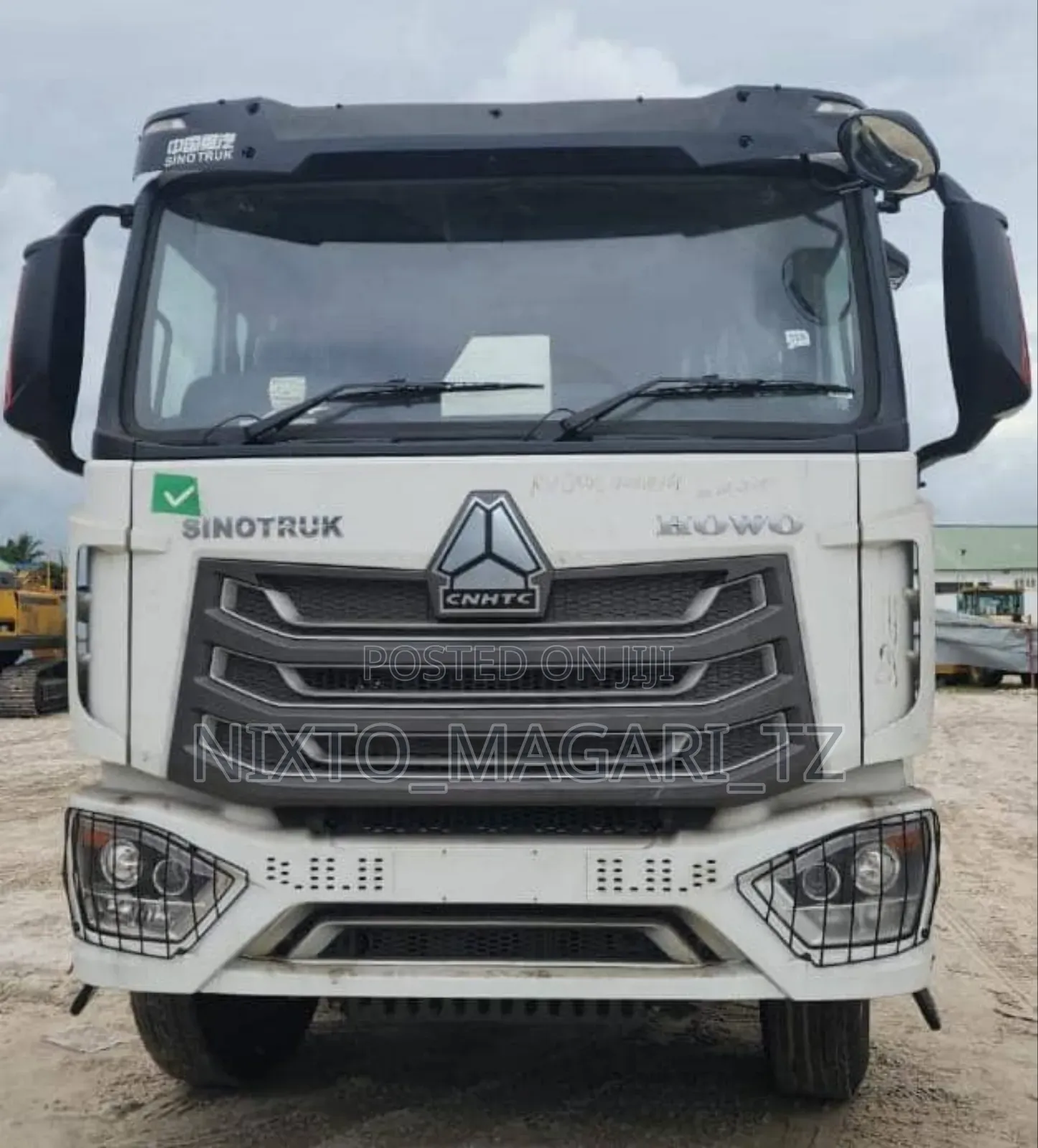 Howo Sino Truck Hp 371 0km Price 154,000,000/= Plus Registration