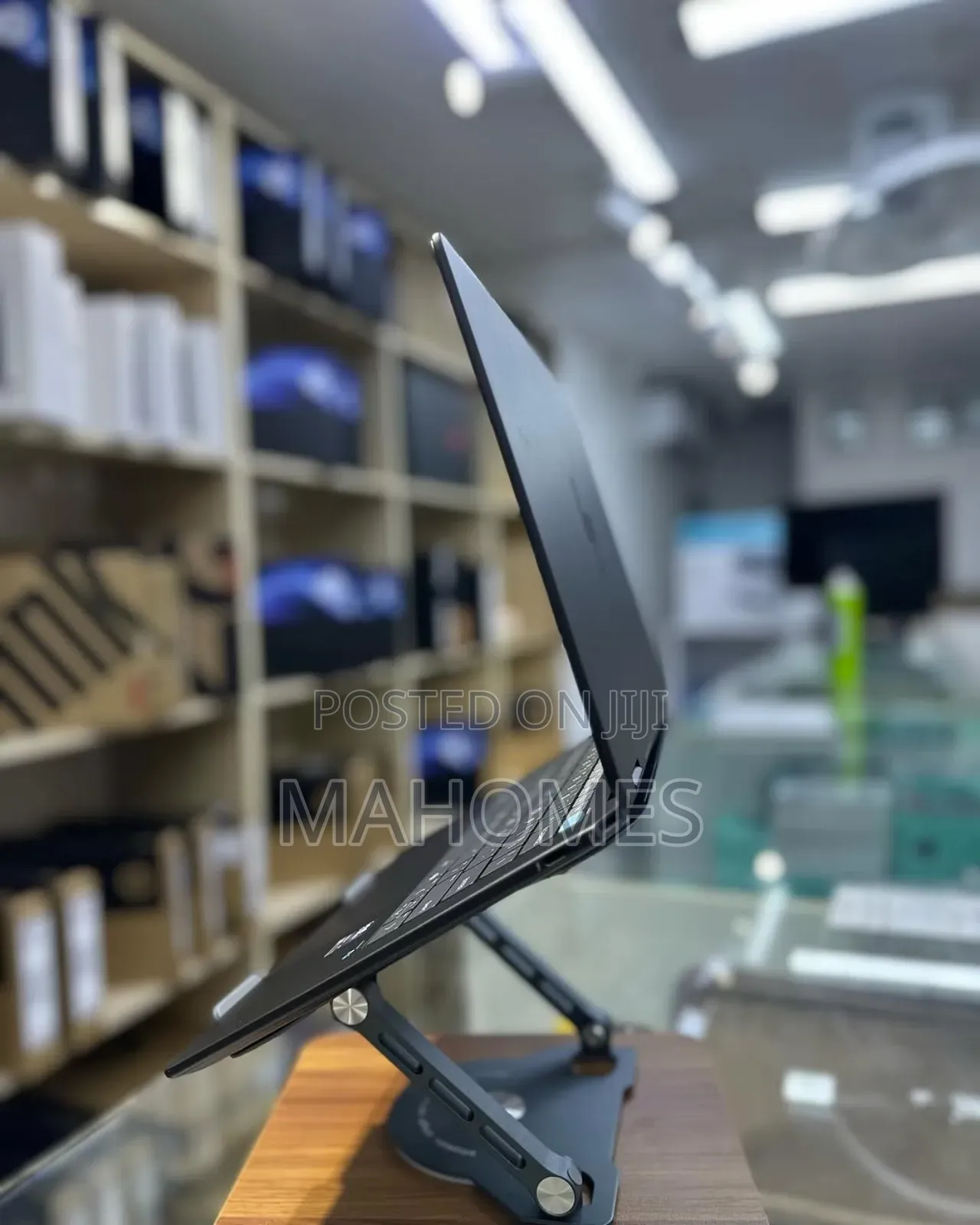 New Laptop HP 16GB Intel Core Ultra 7 SSD 1T