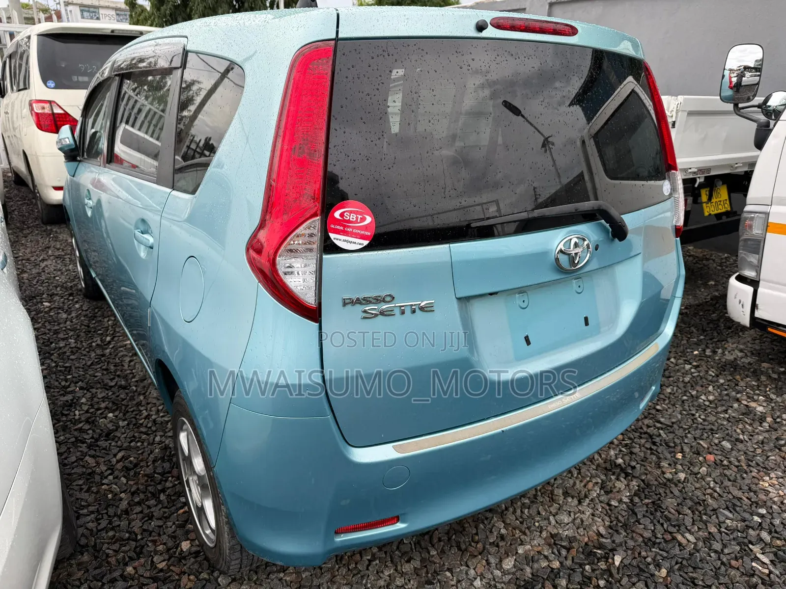 Toyota Passo Sette 2009 Blue