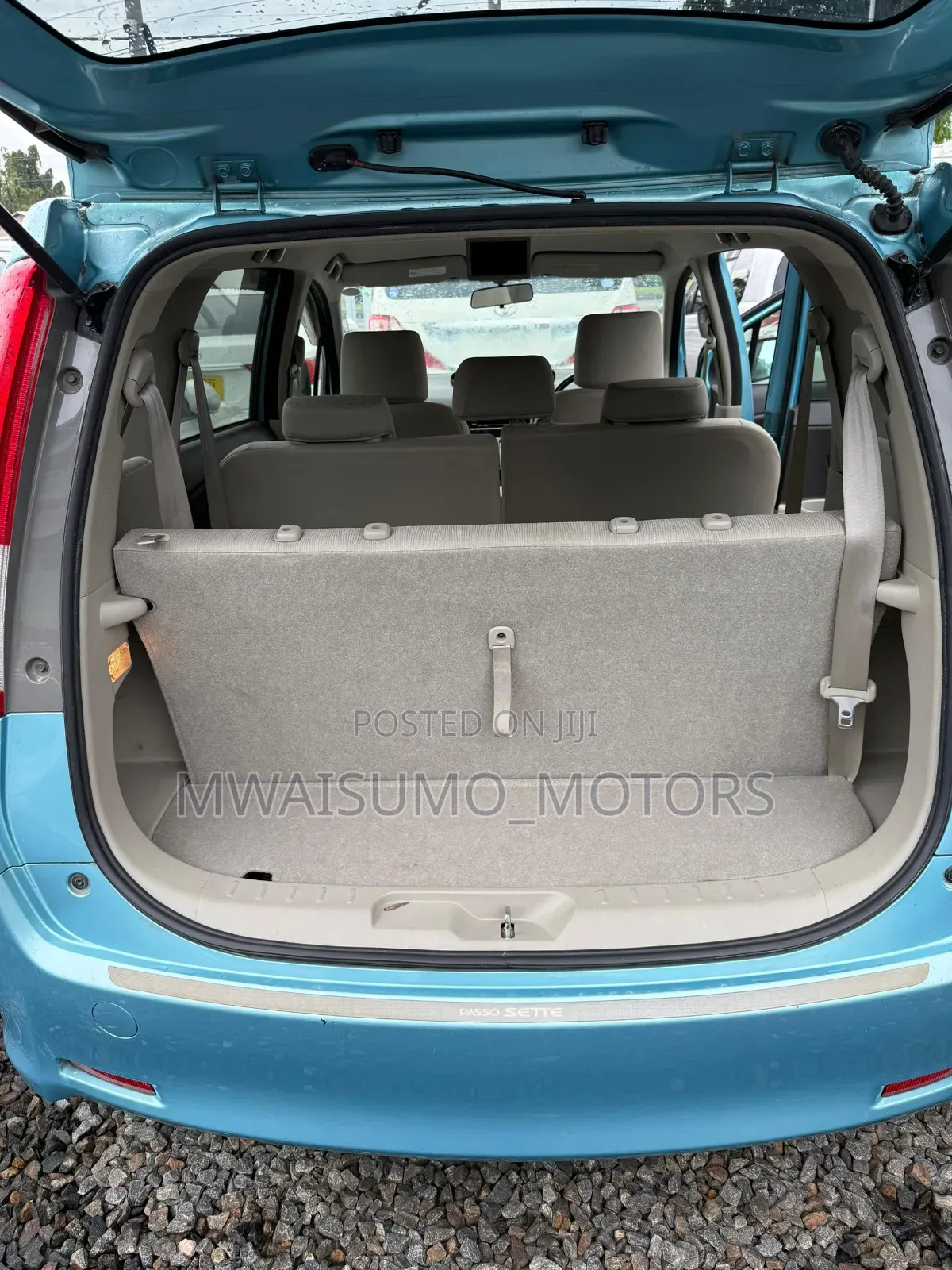 Toyota Passo Sette 2009 Blue