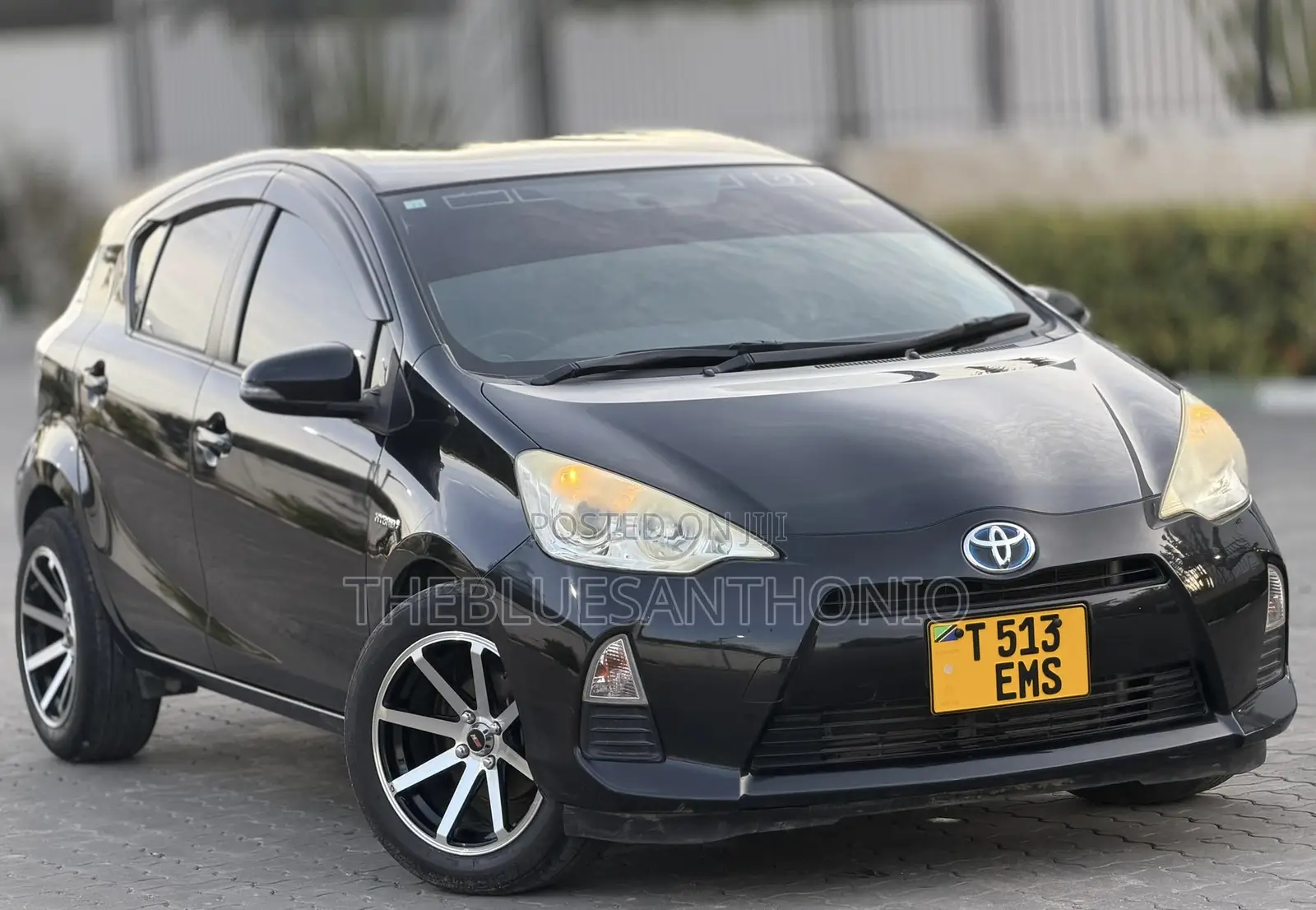 Toyota Aqua 2015 Black