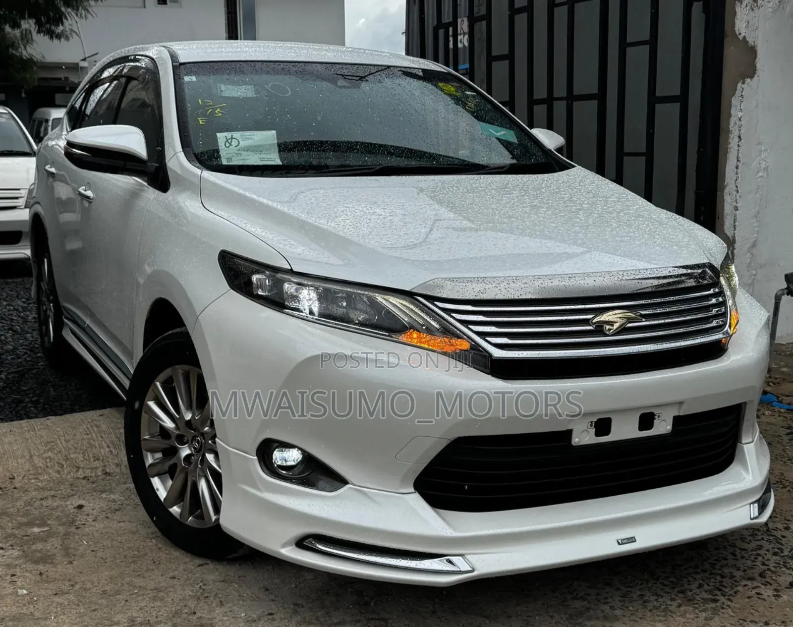Toyota Harrier 2015 Off white