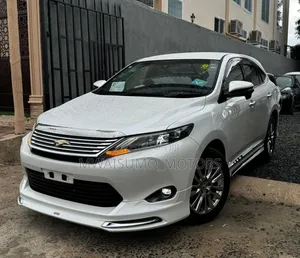 Toyota Harrier 2015 Off white