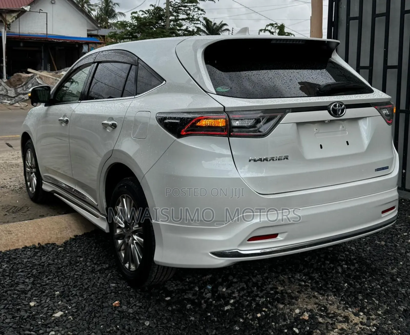 Toyota Harrier 2015 Off white