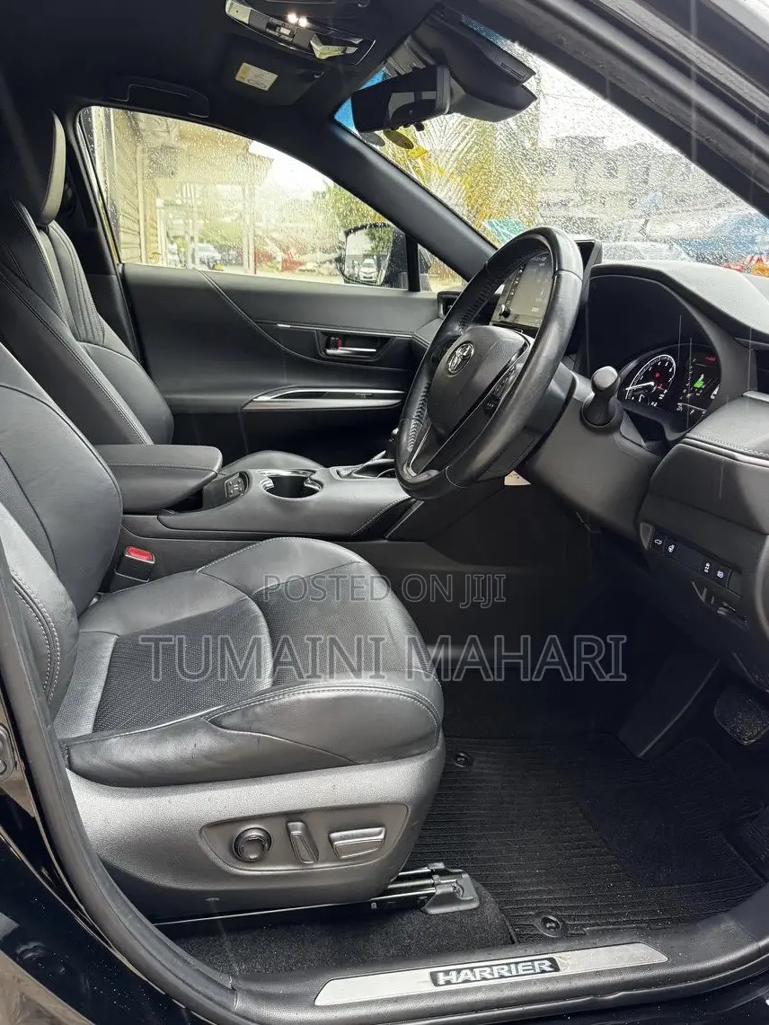 Toyota Harrier 2020 Black