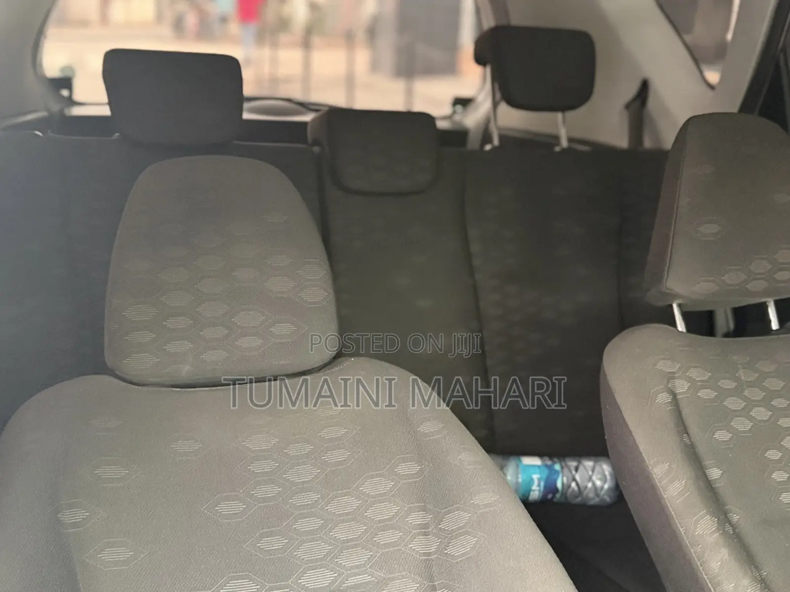 Toyota Ractis 2011 Silver
