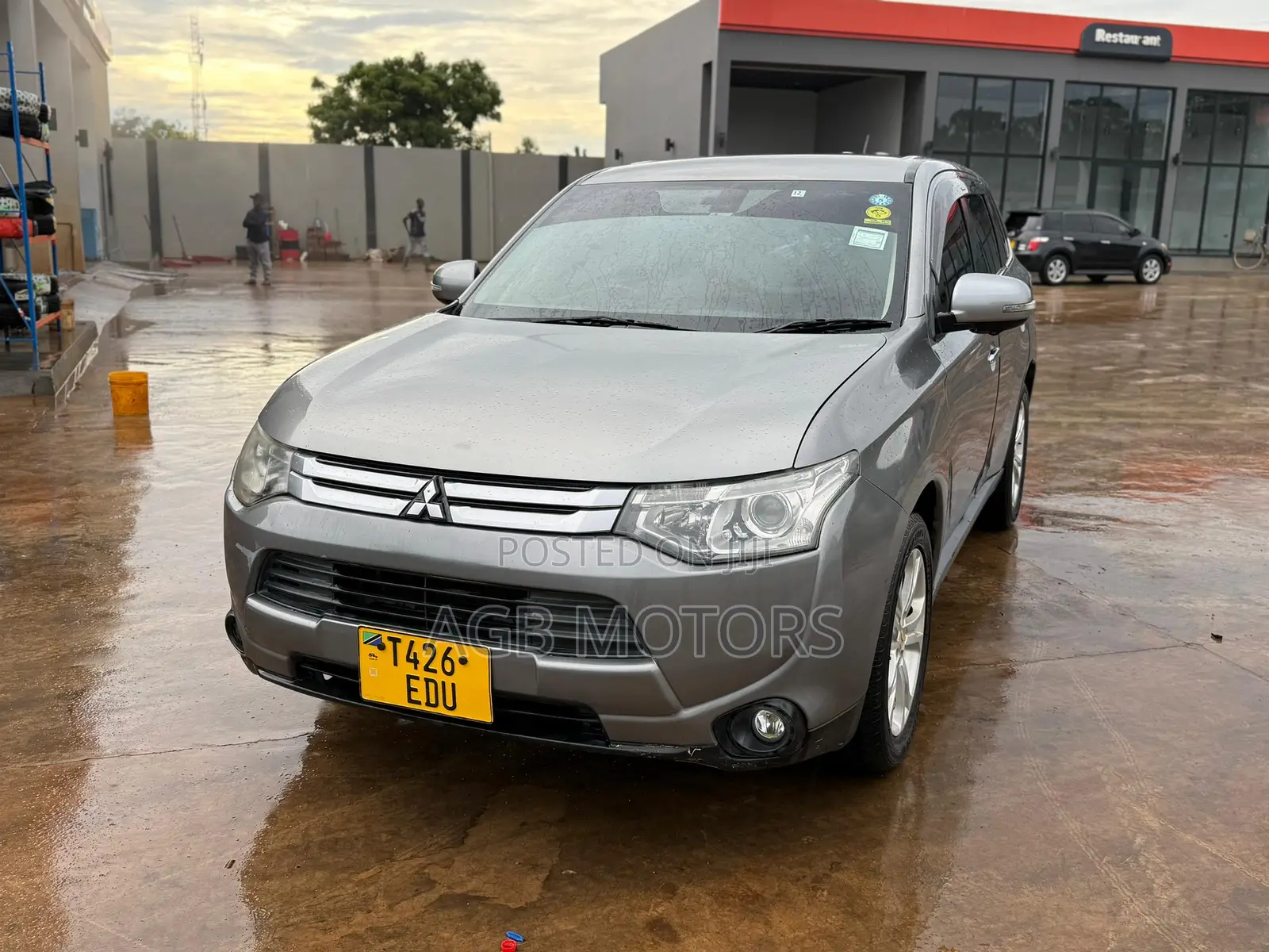 Mitsubishi Outlander 2.0 PHEV AWD 2014 Gray