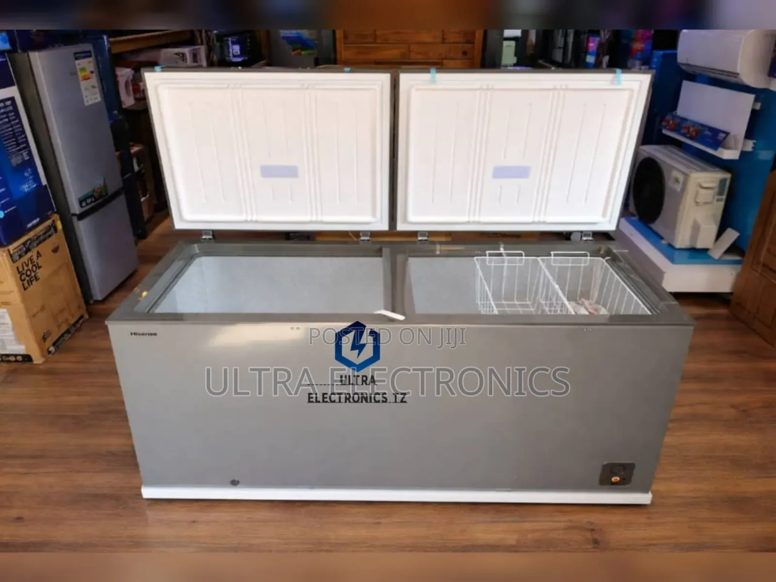 Hisense Freezer for Home or Business Fc729dd
Fast Freezing 600l