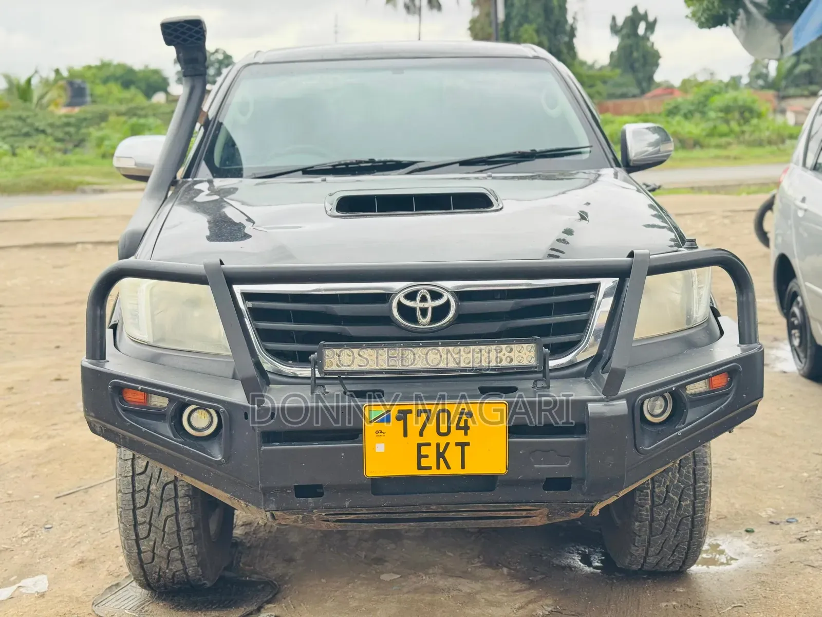 Toyota Hilux 2014 Black
