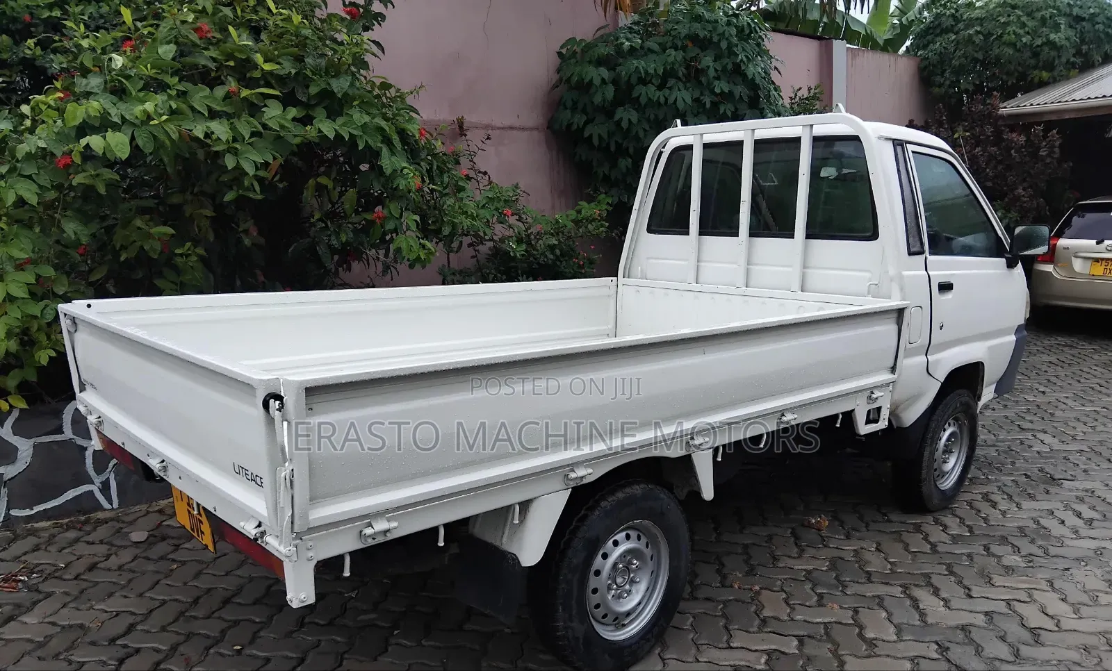 Toyota Lite-ace 2005 White