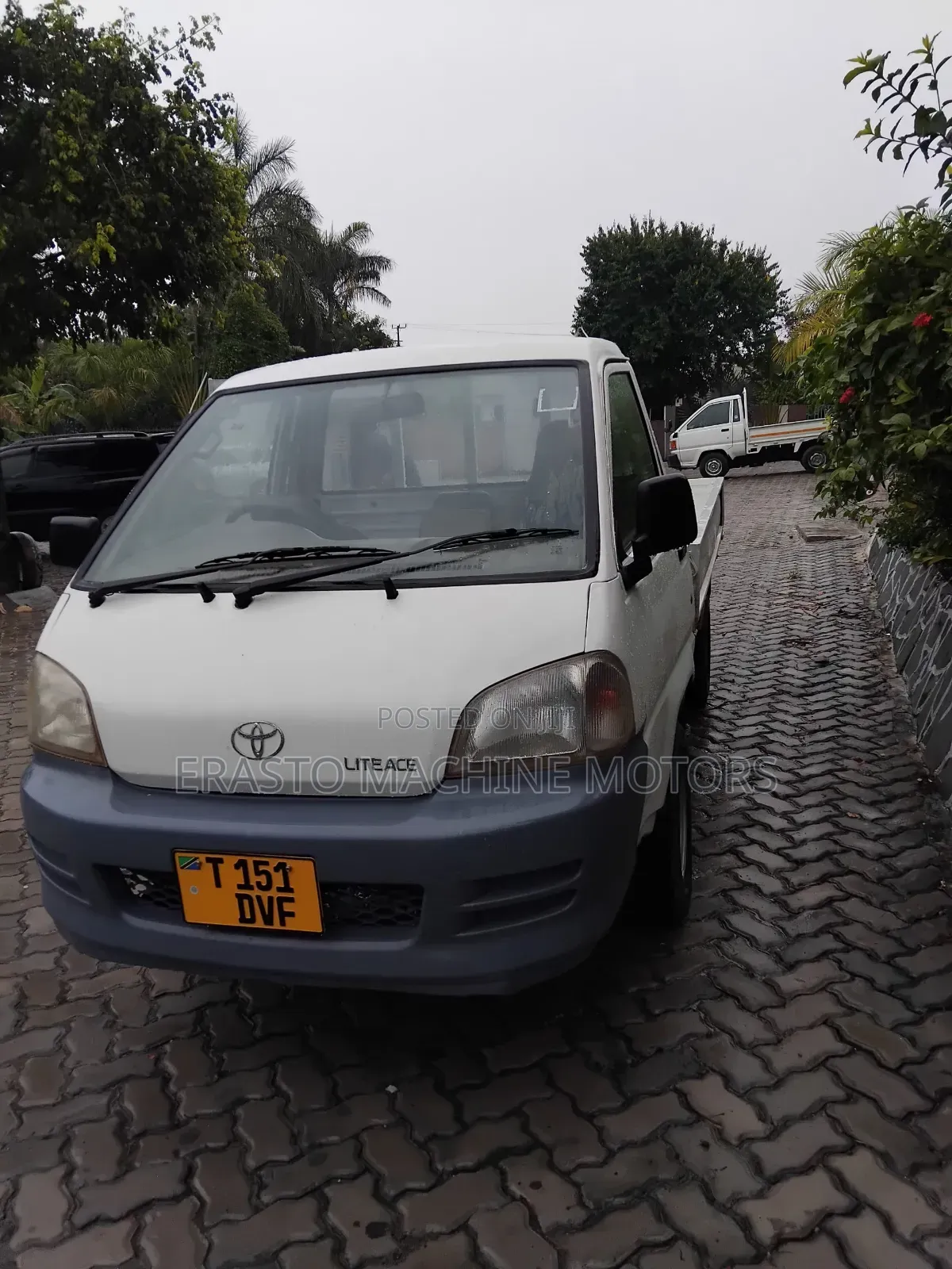 Toyota Lite-ace 2005 White