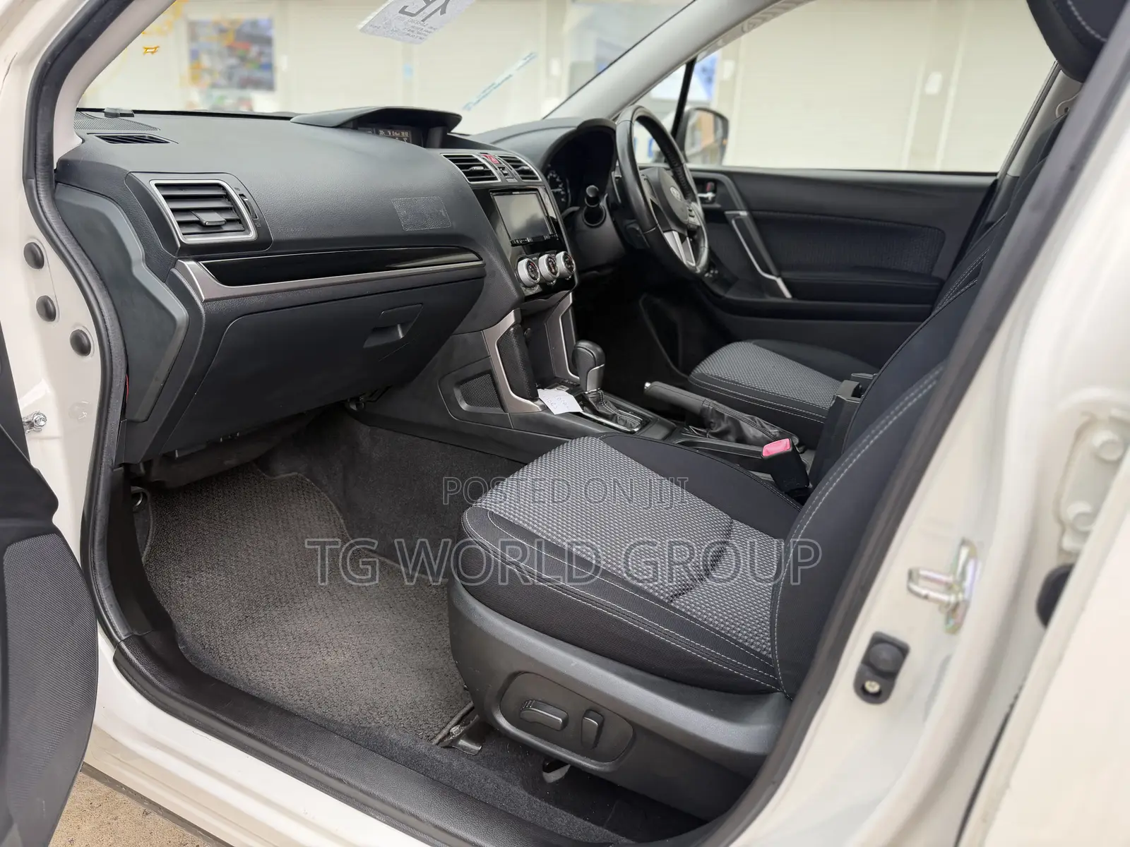 Subaru Forester 2016 White