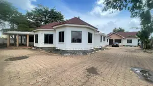 3bdrm Apartment in Njiro for sale