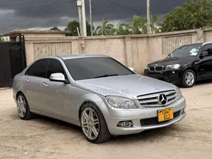 Mercedes-Benz C200 2008 Silver