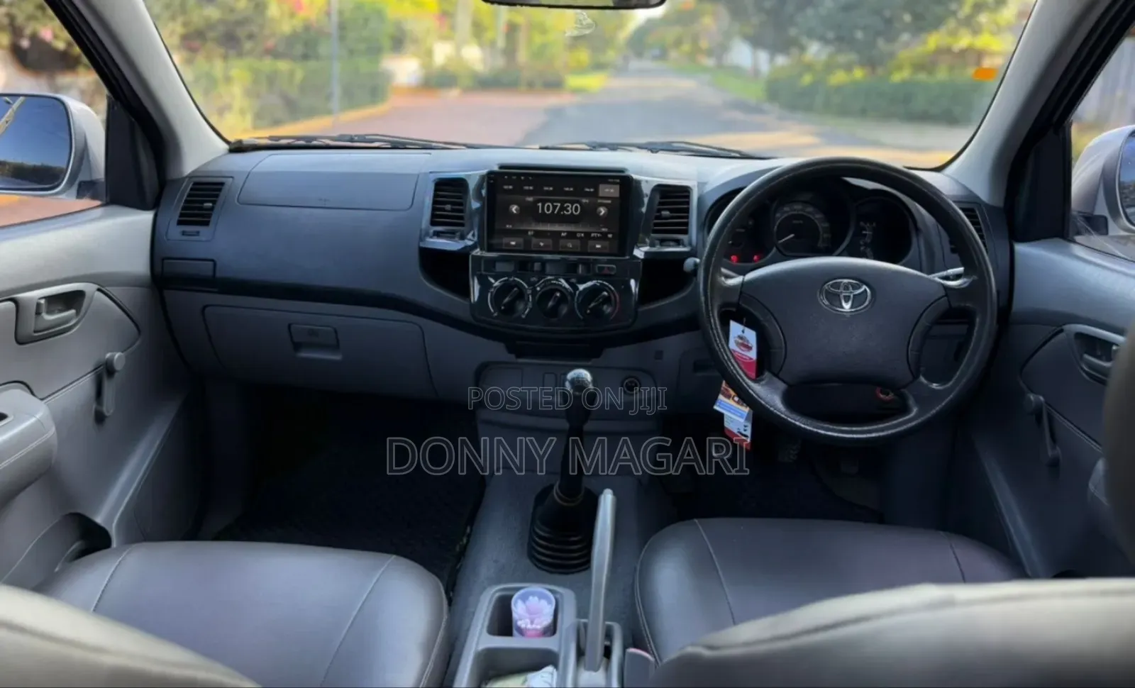 Toyota Hilux 2017 Silver