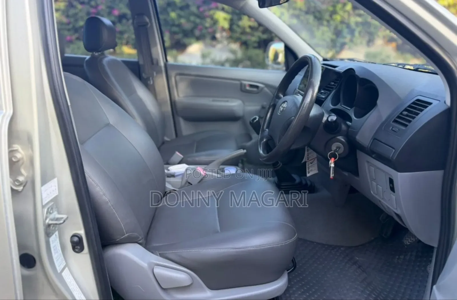 Toyota Hilux 2017 Silver