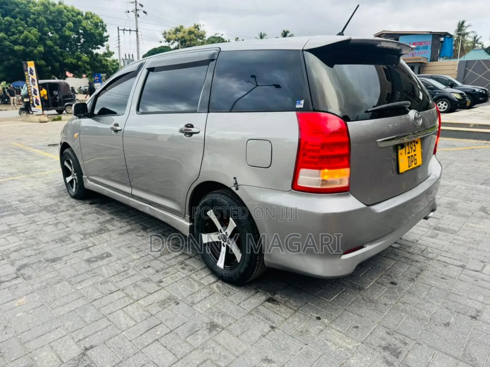 Toyota Wish 2005 Gray