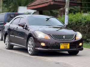 Toyota Crown 2009 Black