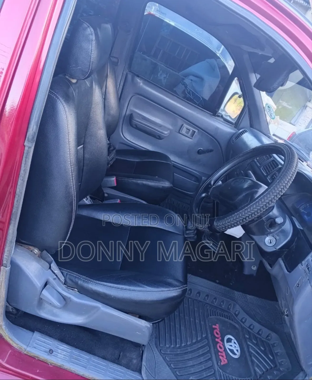 Toyota Hilux 2.5 Cab 2005 Red